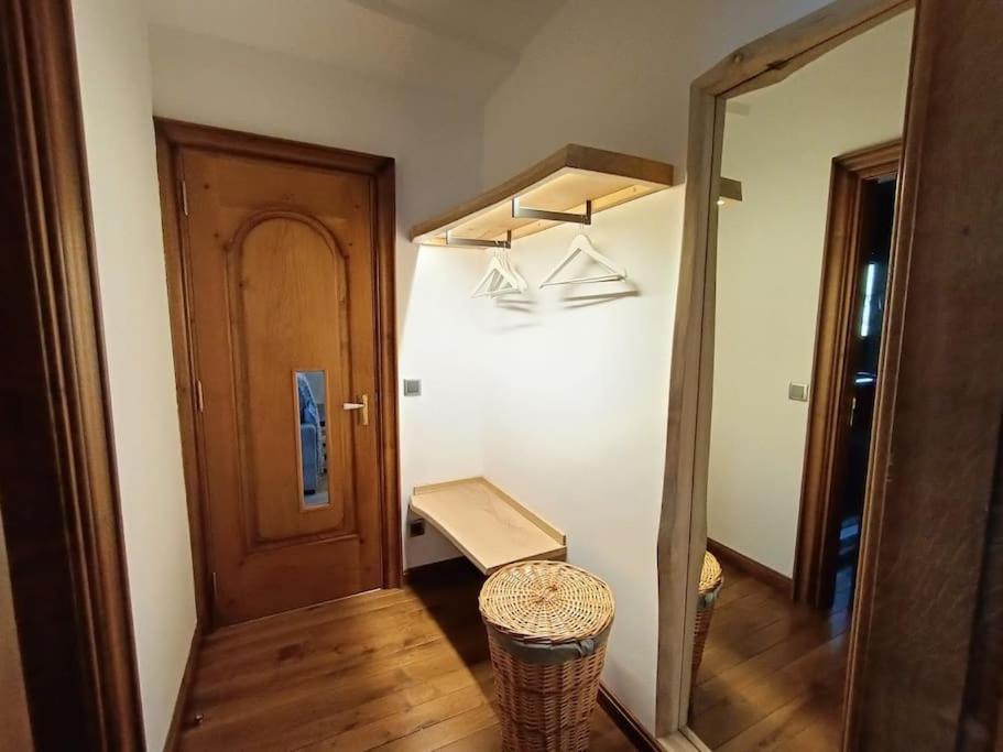 Espectacular Y Acogedor Apartamento Con Todas Las Comodidades Biescas  Bagian luar foto